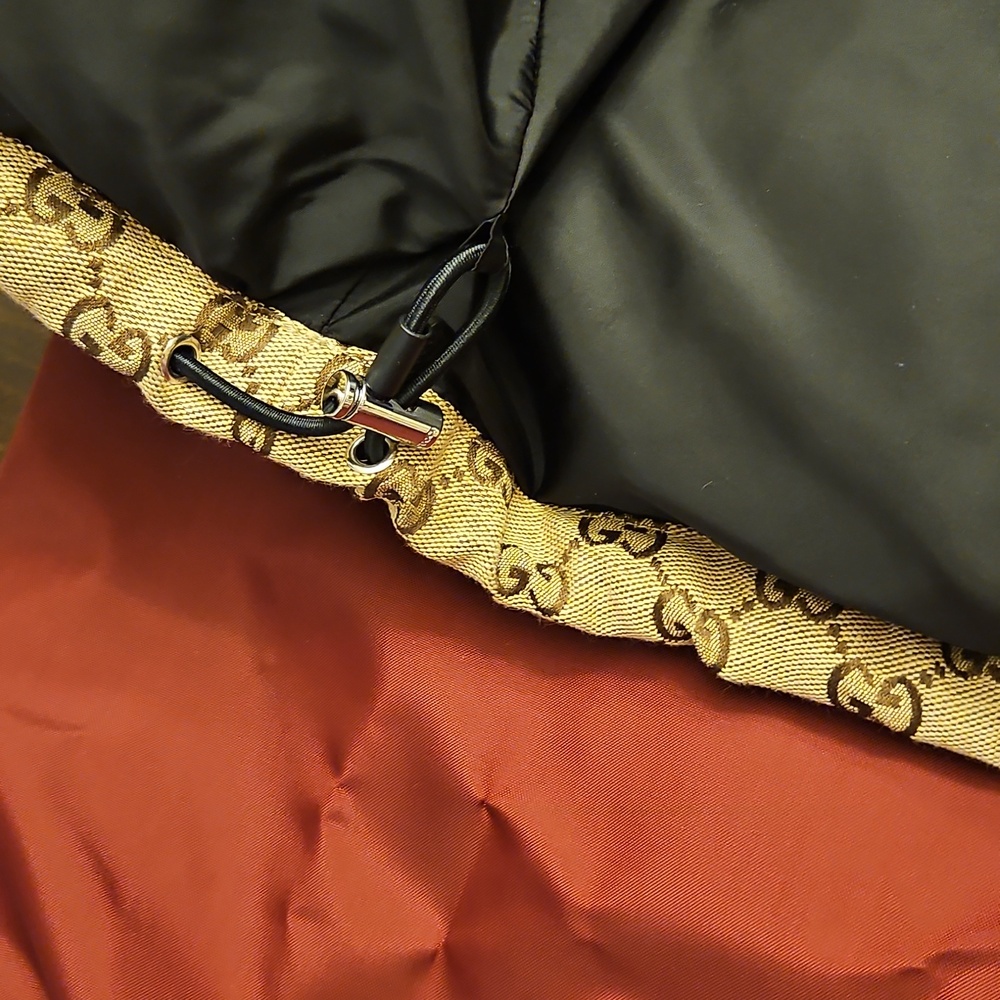 Gucci Beige Monogram Quilted Puffer Jacket - Picture 6 of 14
